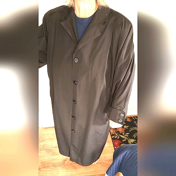 🎊HP‼️ Women's all-weather midlength coat with zip out lining - Picture 8 of 14